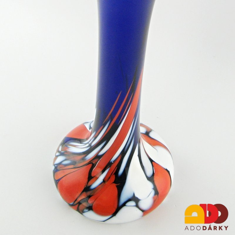 Váza modro - červeno - bílá vysoká 26,5 cm