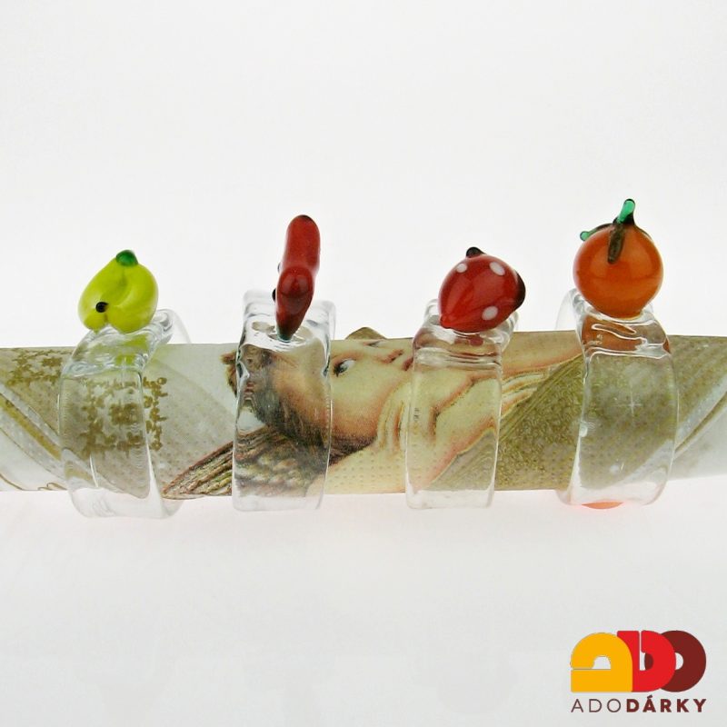 Sada čtyř skleněných kroužků na ubrousky Ovoce - varianta II.