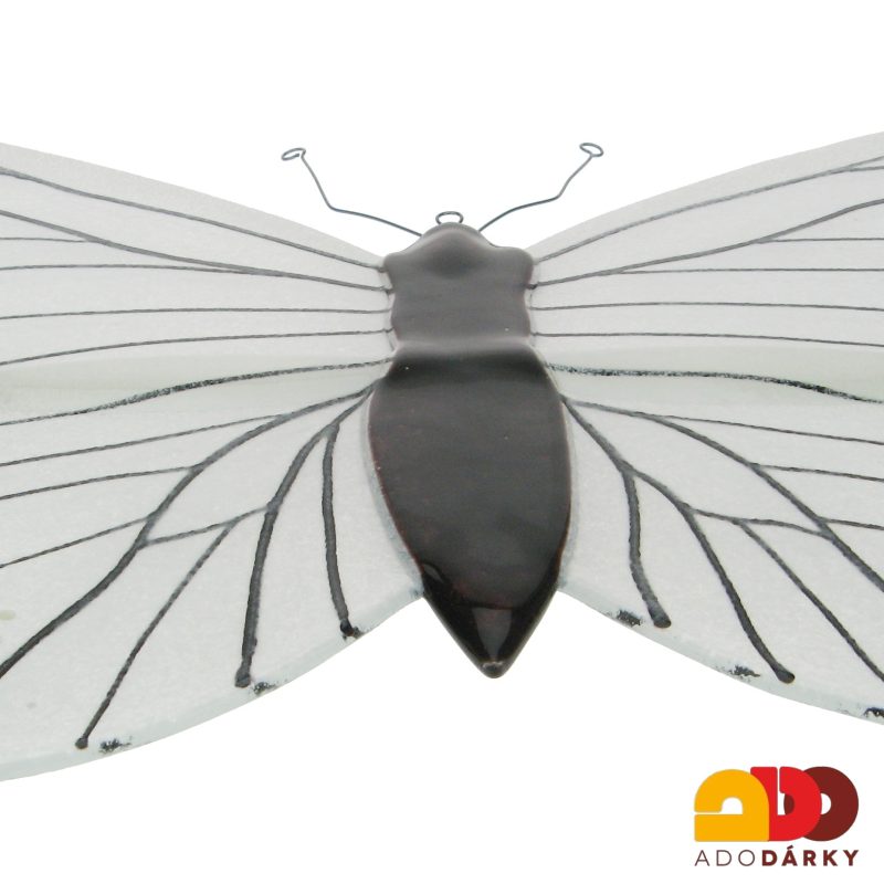 Skleněný motýl bílý 35 cm