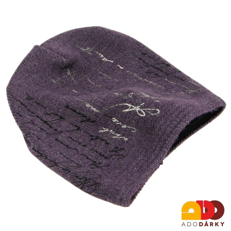Dámská zimní čepice fialová s nápisy
