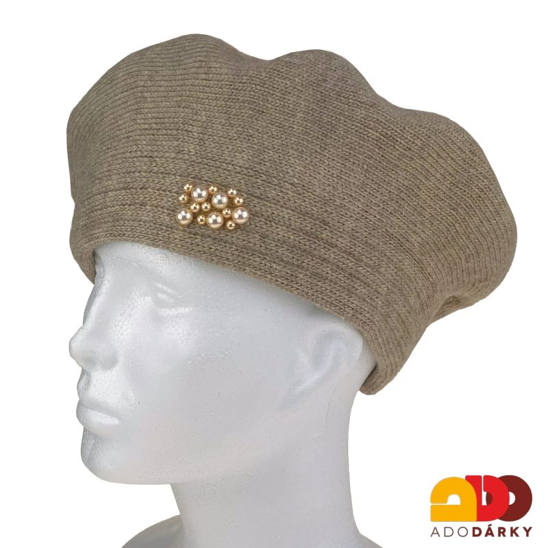 Béžový dámský baret s perličkovou aplikací
