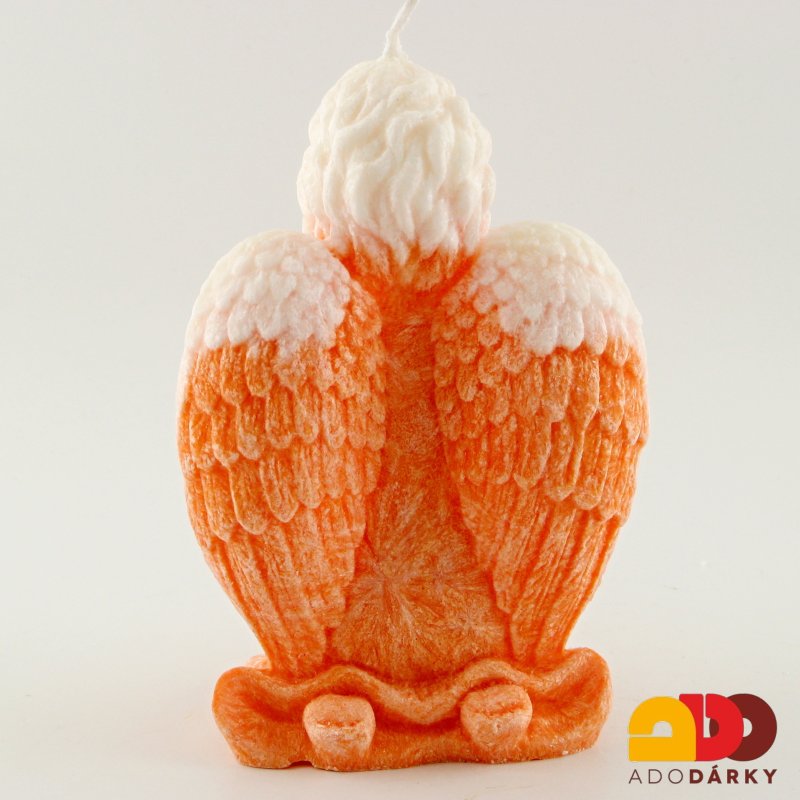 Svíčka klečící anděl oranžový 15 cm