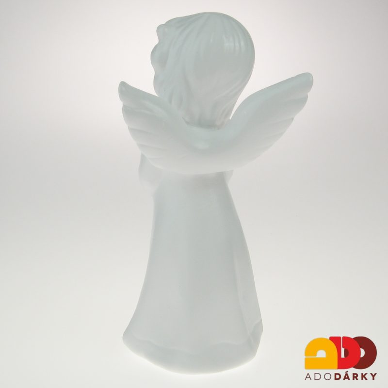 Anděl s perleťovým srdcem 22 cm