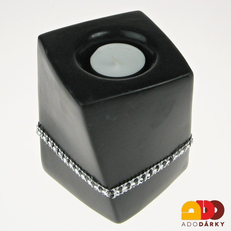 Svícen kostka černý 9,5 x 12 cm