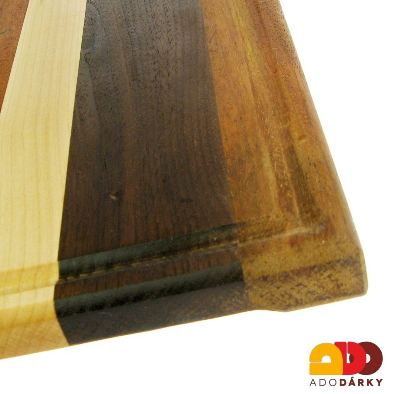 Dřevěné servírovací prkénko do kuchyně 31 cm - var. II.