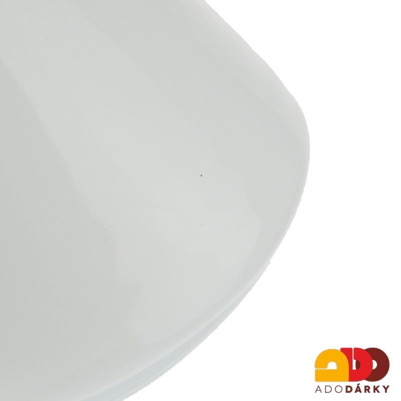 Bílá váza kónická 15,5 cm