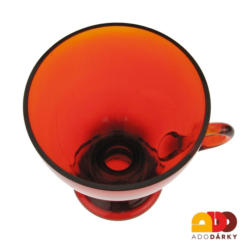 Červená číše s ouškem 0,3 ml