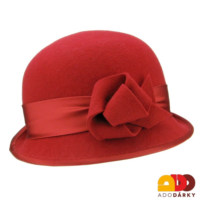 Vlněný klobouk se stuhou a mašlí