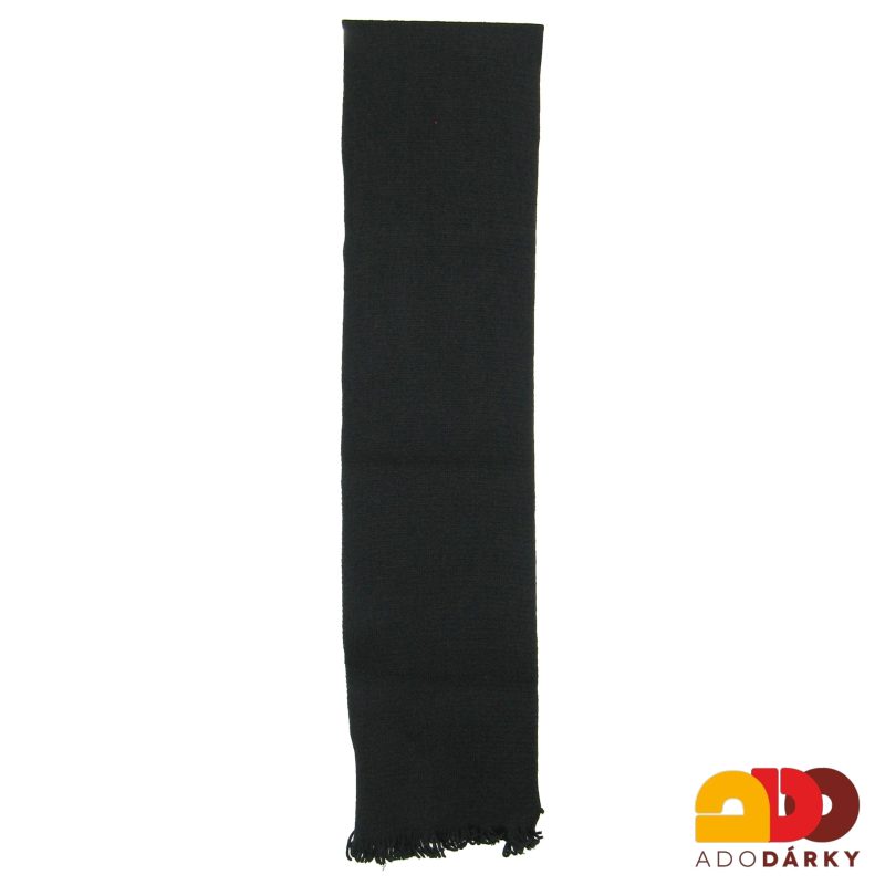 Černá šála pletená