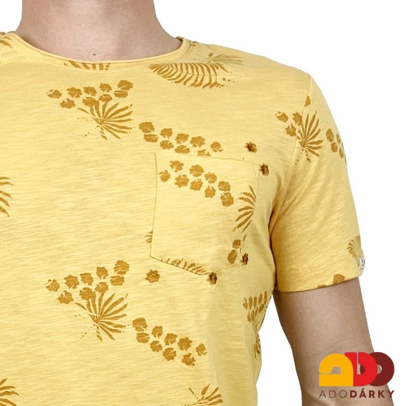 Pánské triko žluté s listy a kapsičkou
