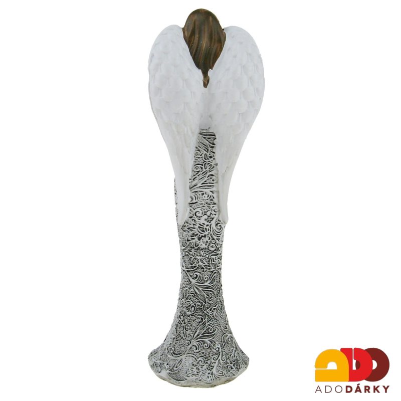 Anděl šedý se srdcem 15,5 cm