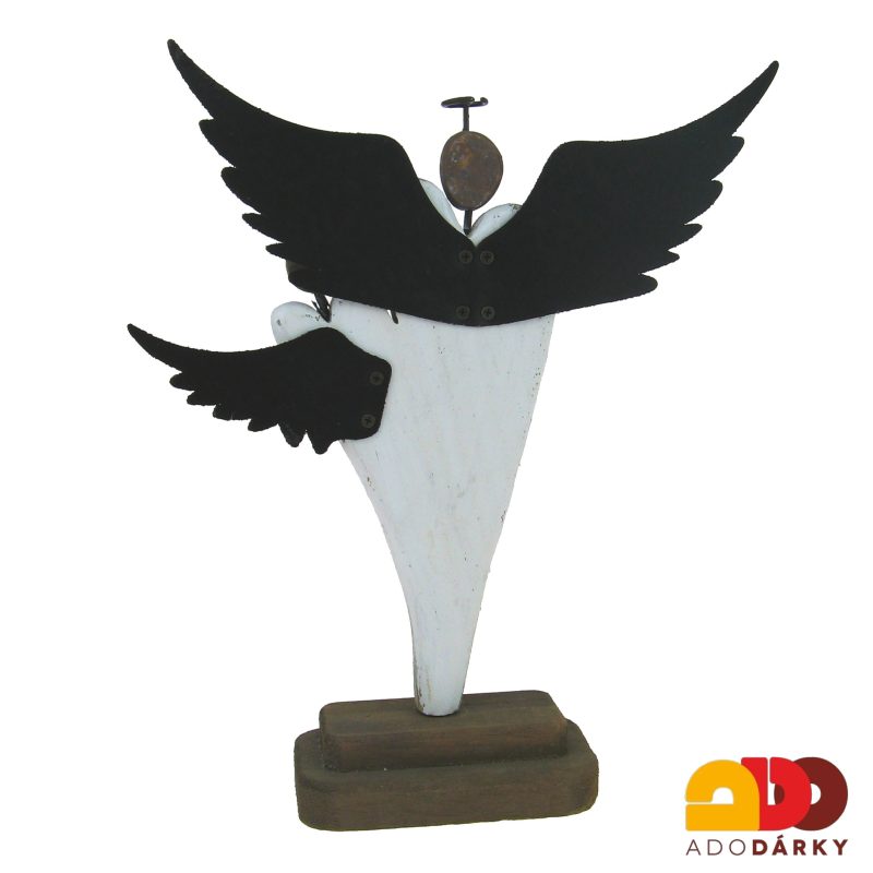 Dva dřevění andělé s kovovými křídly a svatozáří 28 cm