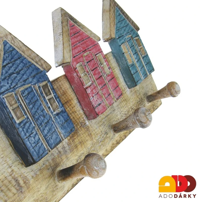 Dřevěný věšák na zeď s barevnými domečky  - 4 věšáky 41 cm