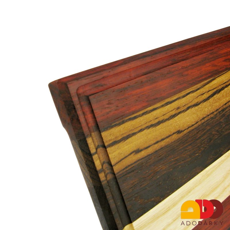 Dřevěné servírovací prkénko do kuchyně 31 cm - var. I.