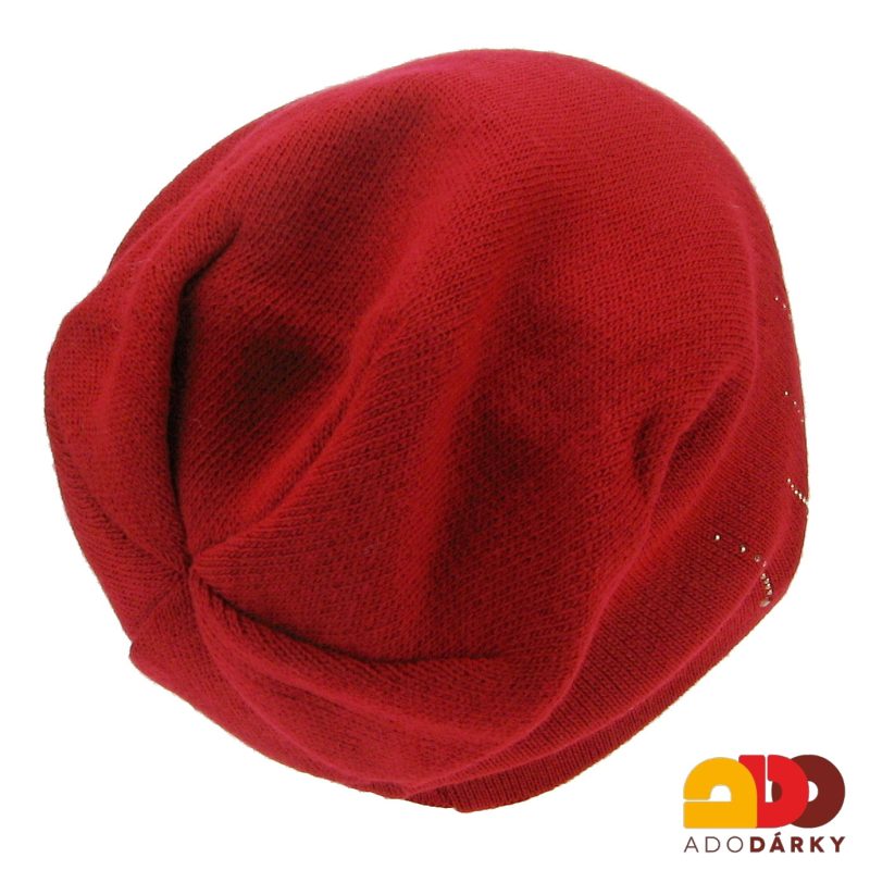 Dámská zimní čepice červená s perličkama