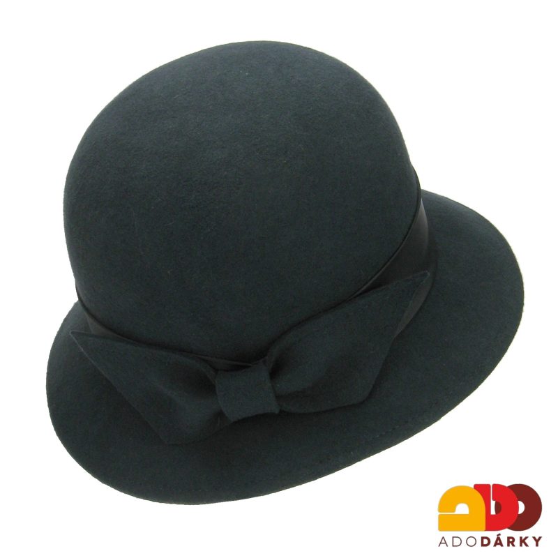 Modrý plstěný klobouk s mašlí