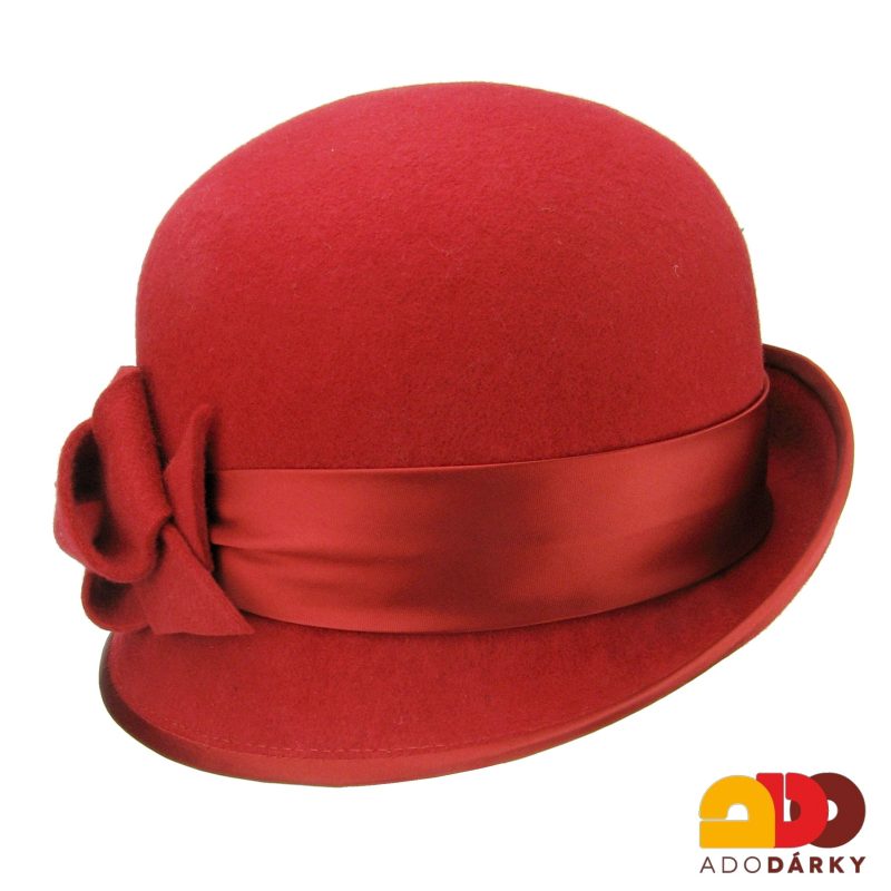 Vlněný klobouk se stuhou a mašlí