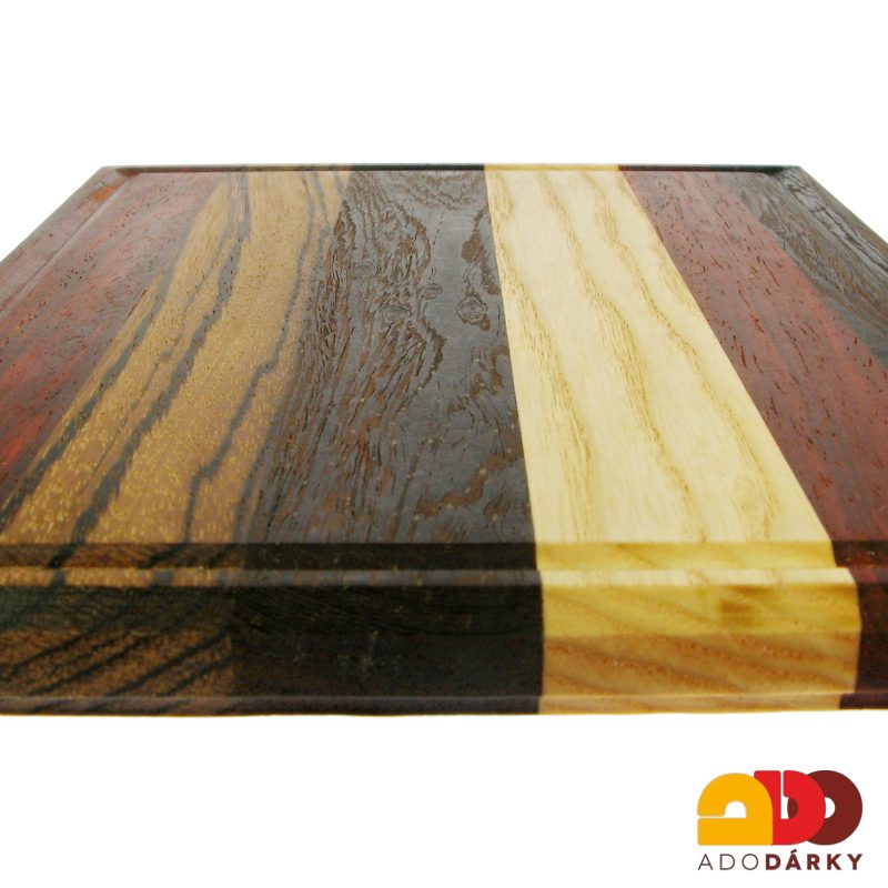 Dřevěné servírovací prkénko do kuchyně 31 cm - var. I.