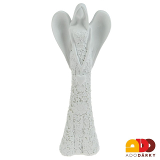 Anděl v květinových šatech se srdcem visícím 24,5 cm