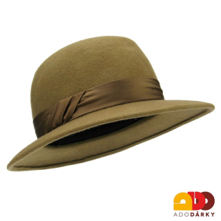 Hnědý plstěný klobouk v pánském stylu