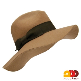 Světle hnědý plstěný klobouk s mašlí