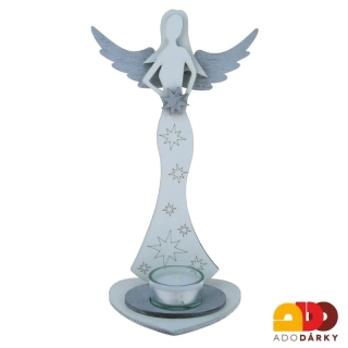 Anděl ze dřeva se svícnem a hvězdou se stříbrnými křídly 24,5 cm