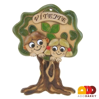 Strom s hnědovlasým klukem a holkou "Vítejte" 17 cm